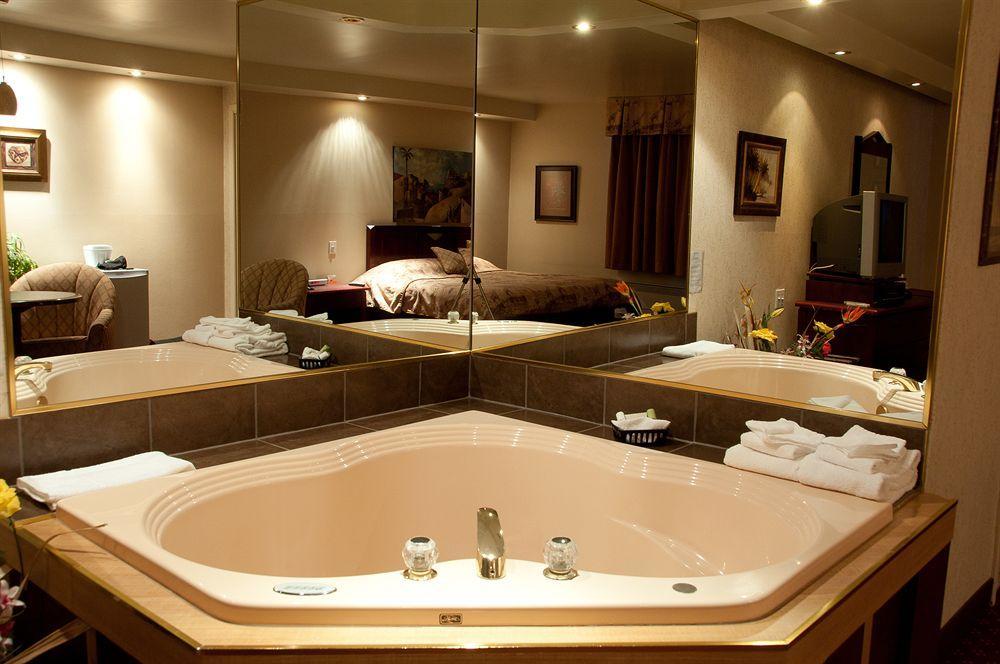 Hotel-Motel Coconut Труа-Ривьер Экстерьер фото
